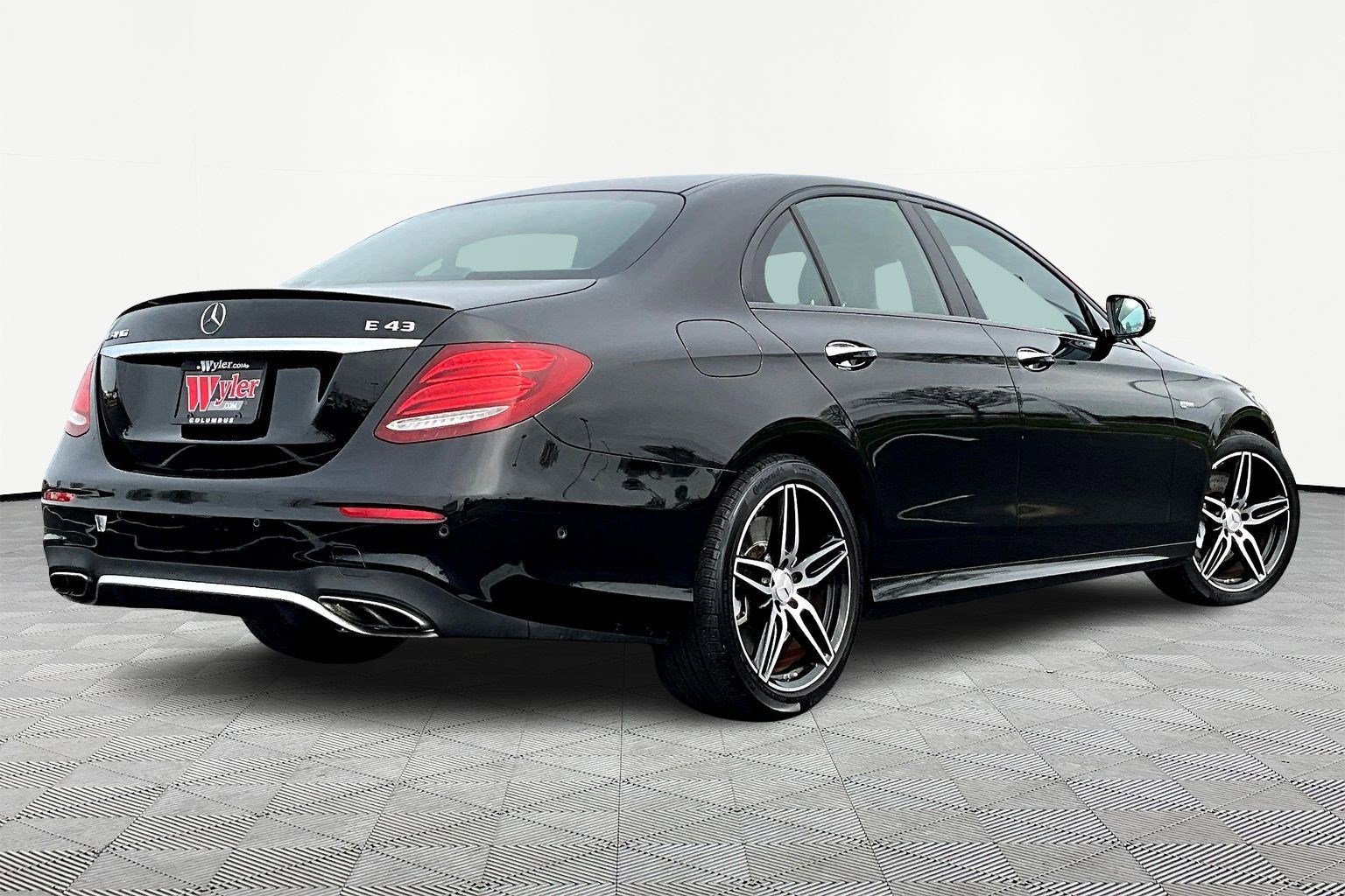 Used 2017 Mercedes-Benz E 43 AMG 4MATIC Sedan image 7