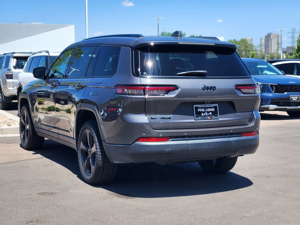 Used 2023 Jeep Grand Cherokee L Laredo AWD/4WD image 7