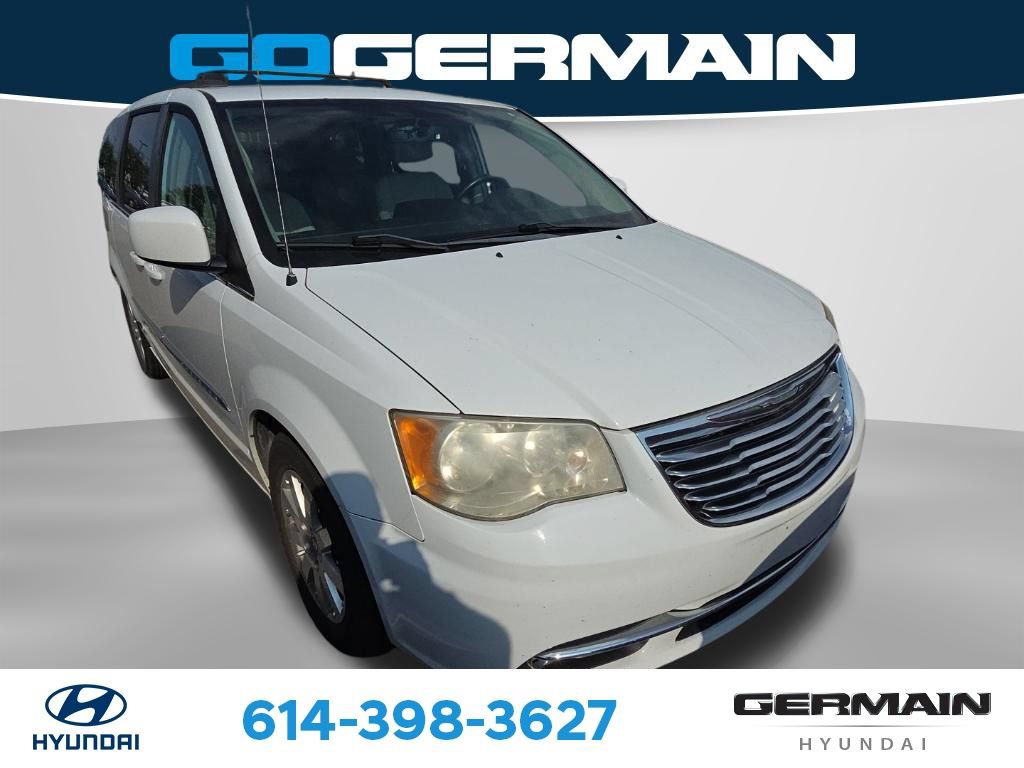 Used 2014 Chrysler Town & Country Touring
