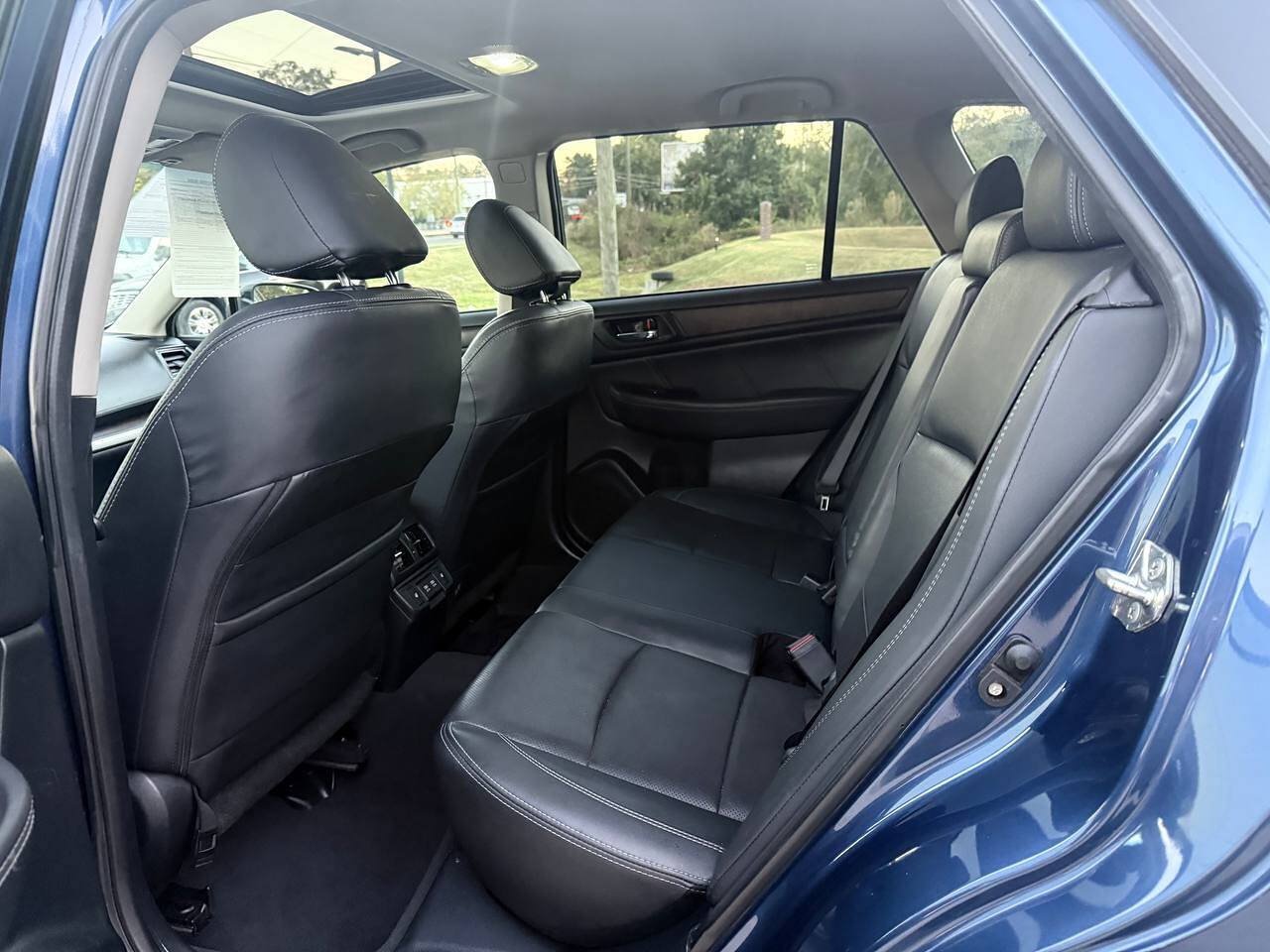Used 2019 Subaru Outback 2.5i Limited w/ Popular Package #2 AWD/4WD image 17