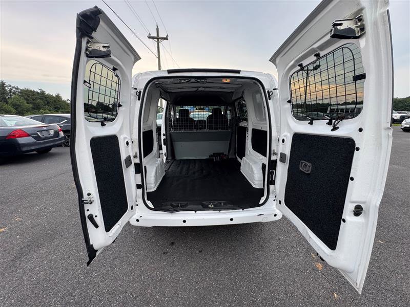 Used 2021 Nissan NV200 SV w/ Sliding Door Glass Package image 39
