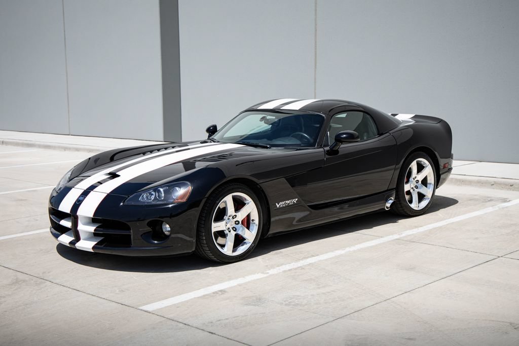 Used 2006 Dodge Viper SRT-10 RWD image 4
