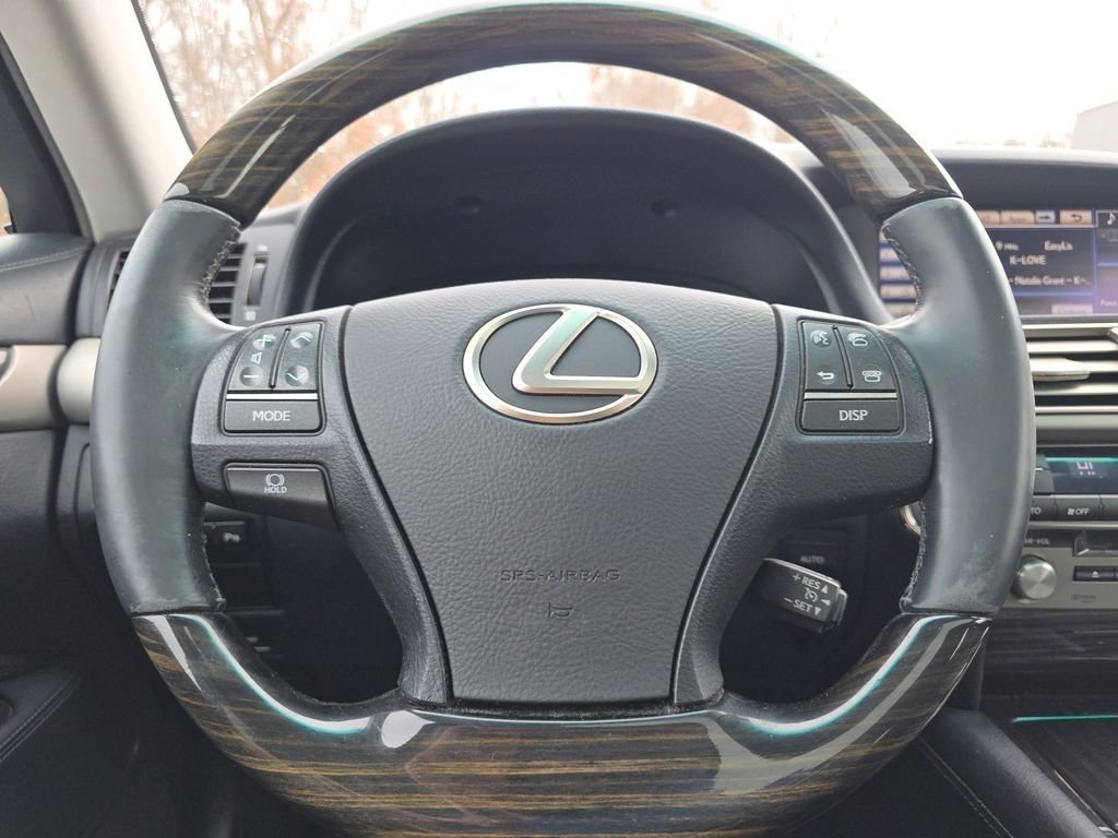 Used 2014 Lexus LS 460 AWD image 24