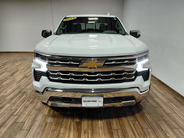 Used 2025 Chevrolet Silverado 1500 LTZ w/ LTZ Premium Package image 21