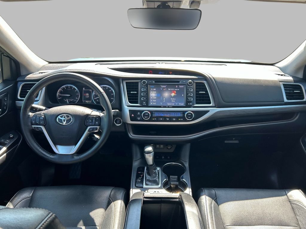 Used 2018 Toyota Highlander Limited Platinum AWD/4WD image 21
