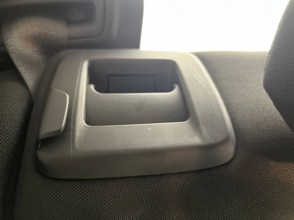 Used 2025 Chevrolet TrailBlazer LT AWD/4WD image 23