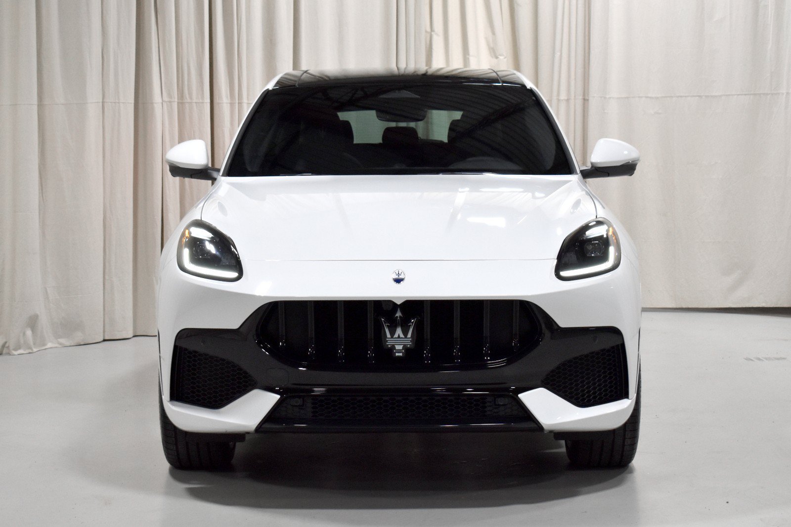 New 2027 Maserati Grecale Modena AWD/4WD image 2