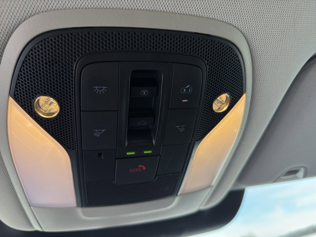 Used 2023 INFINITI QX60 Luxe image 28