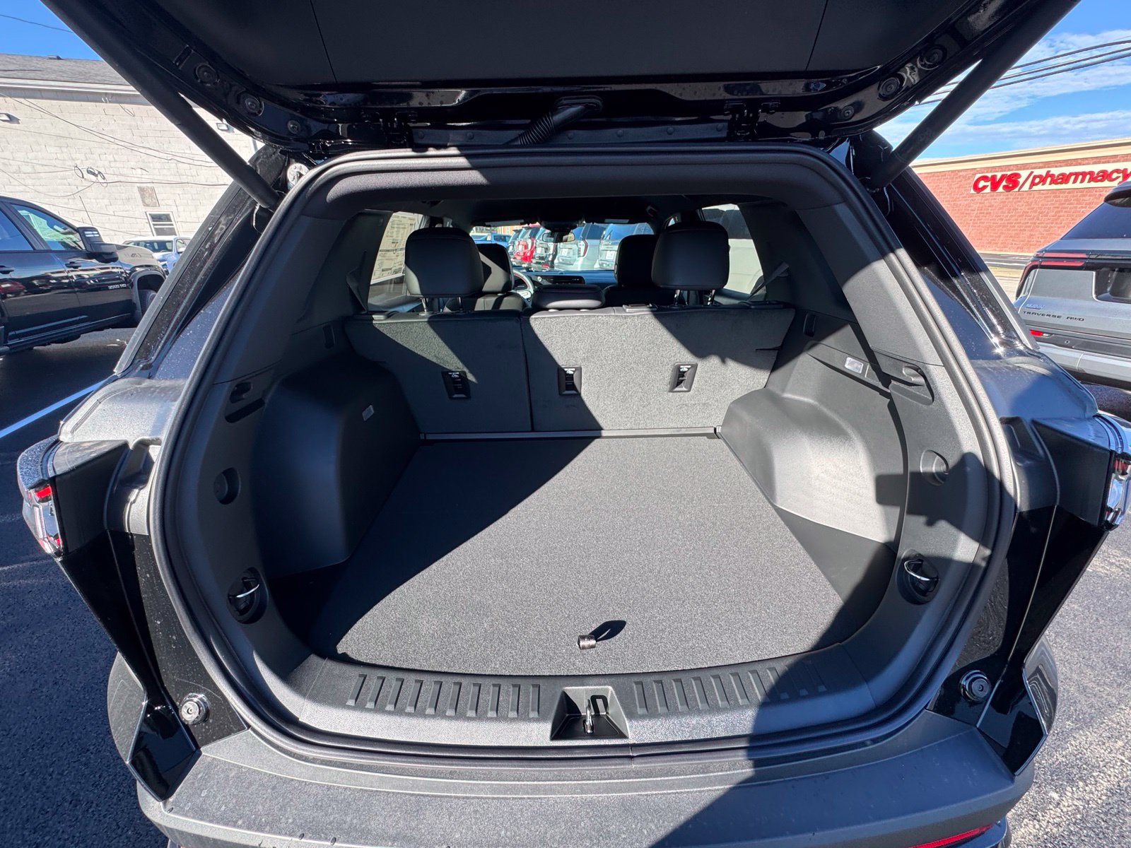 New 2027 Chevrolet Equinox RS w/ Convenience Package III AWD/4WD image 29