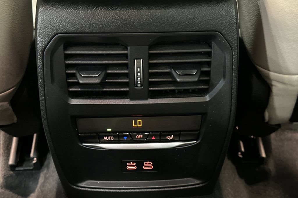 Used 2024 BMW M340i w/ Premium Package RWD image 14