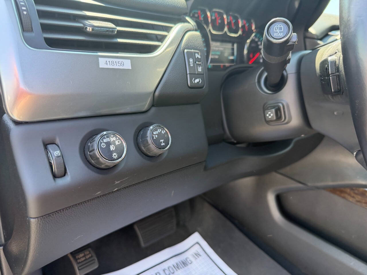 Used 2019 Chevrolet Suburban 3500 LT AWD/4WD image 20