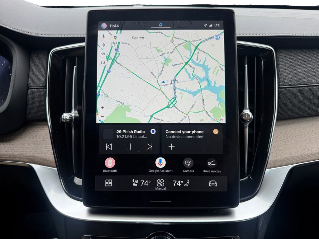 Certified 2025 Volvo XC90 B5 Plus image 19