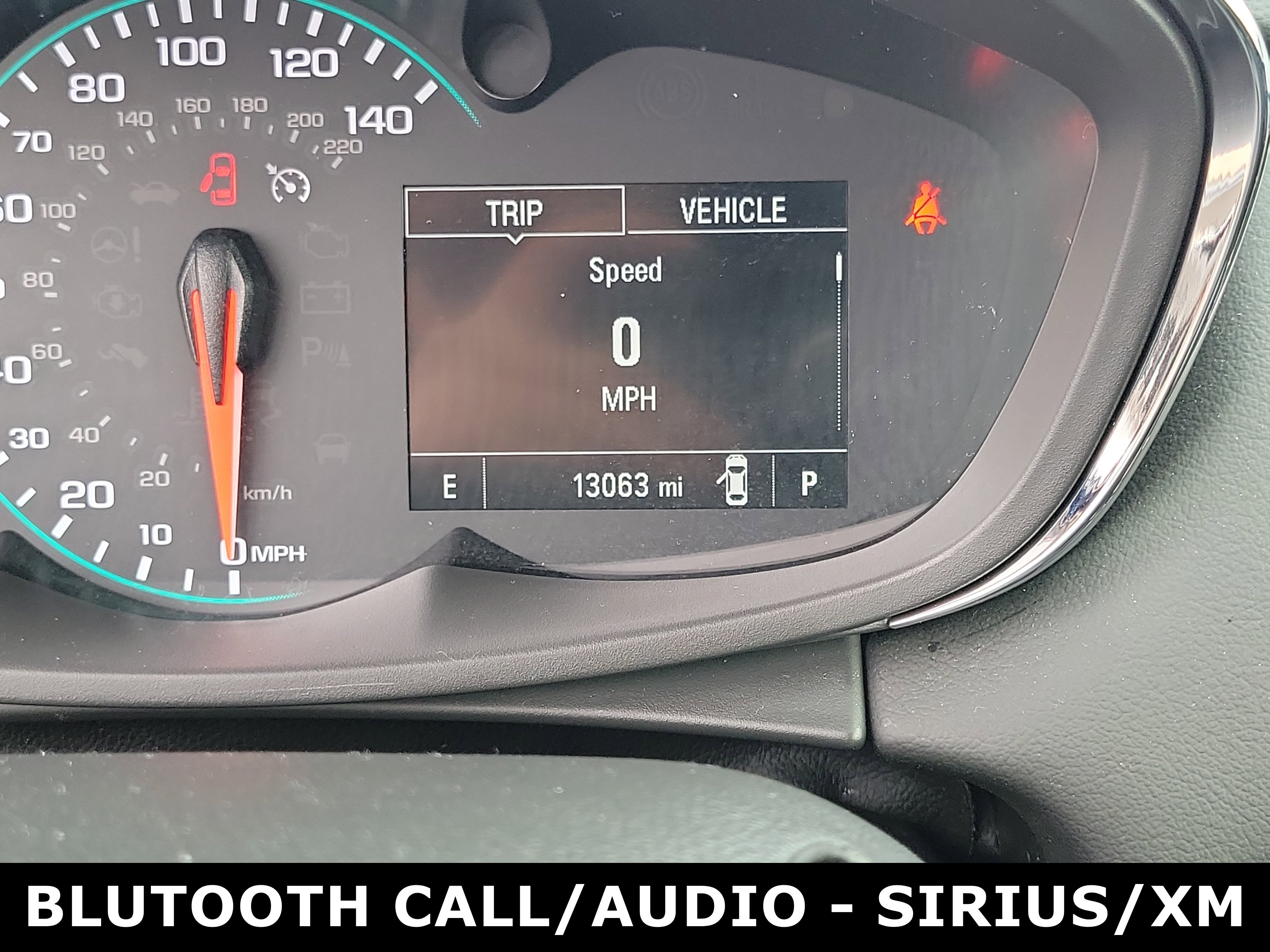 Used 2022 Chevrolet Trax LT w/ LT Convenience Package image 25