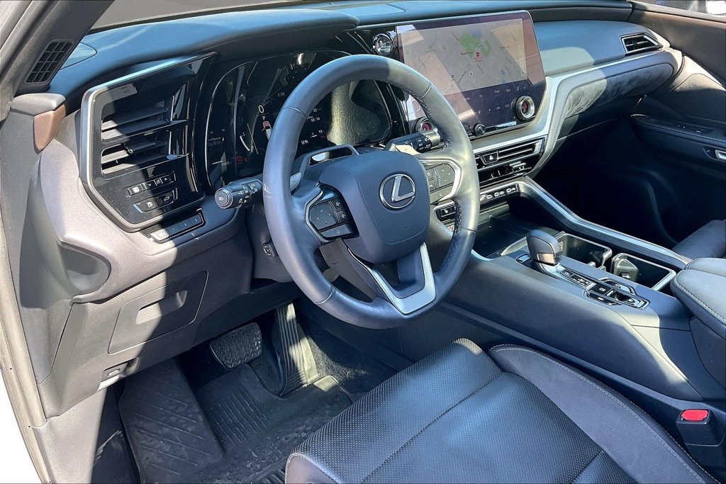 Used 2024 Lexus TX 350 FWD w/ Technology Package image 16