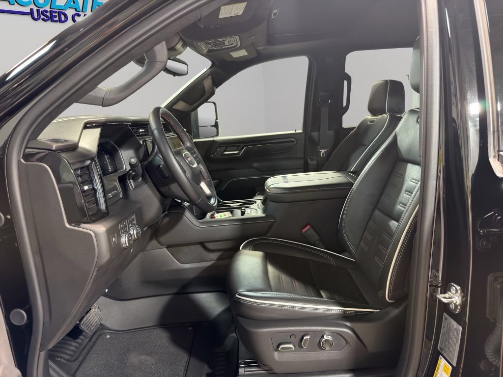 Used 2026 GMC Sierra 2500 AT4X AWD/4WD image 8