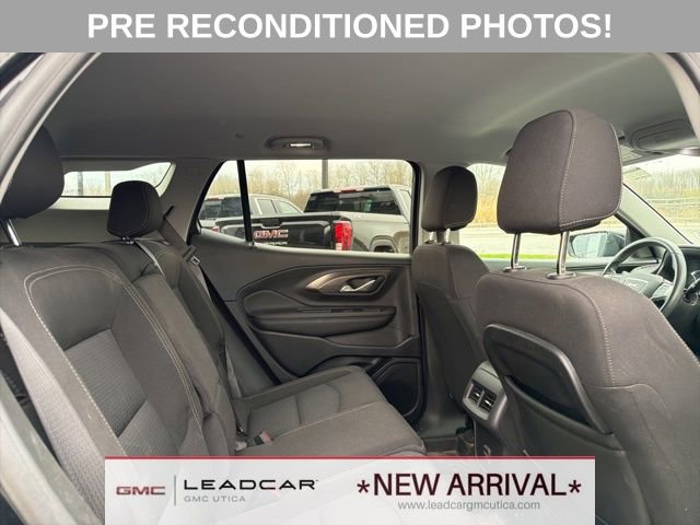 Used 2022 GMC Terrain SLE w/ Driver Convenience Package AWD/4WD image 12