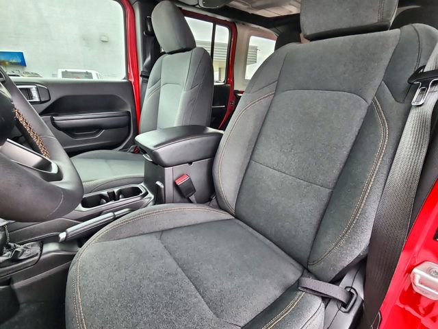 Used 2024 Jeep Wrangler Sport S image 19