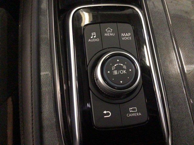 Used 2022 Nissan Armada S AWD/4WD image 24