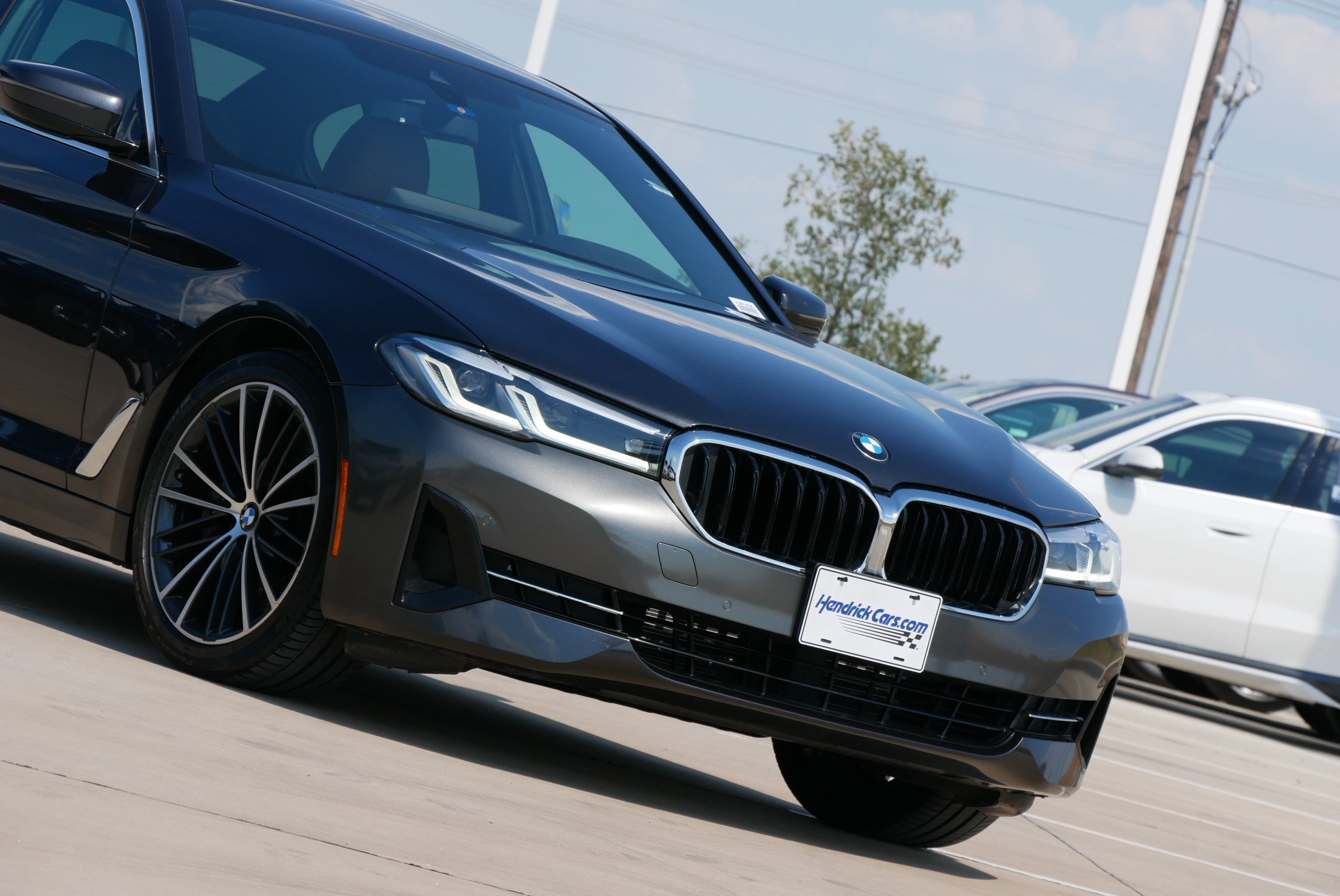 Used 2022 BMW 530i w/ Premium Package RWD image 39