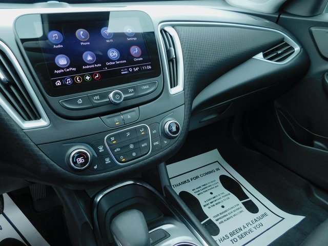 Used 2023 Chevrolet Malibu LT image 26