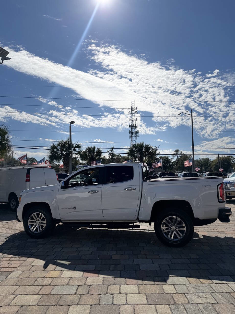 Used 2016 GMC Canyon SLT AWD/4WD image 11