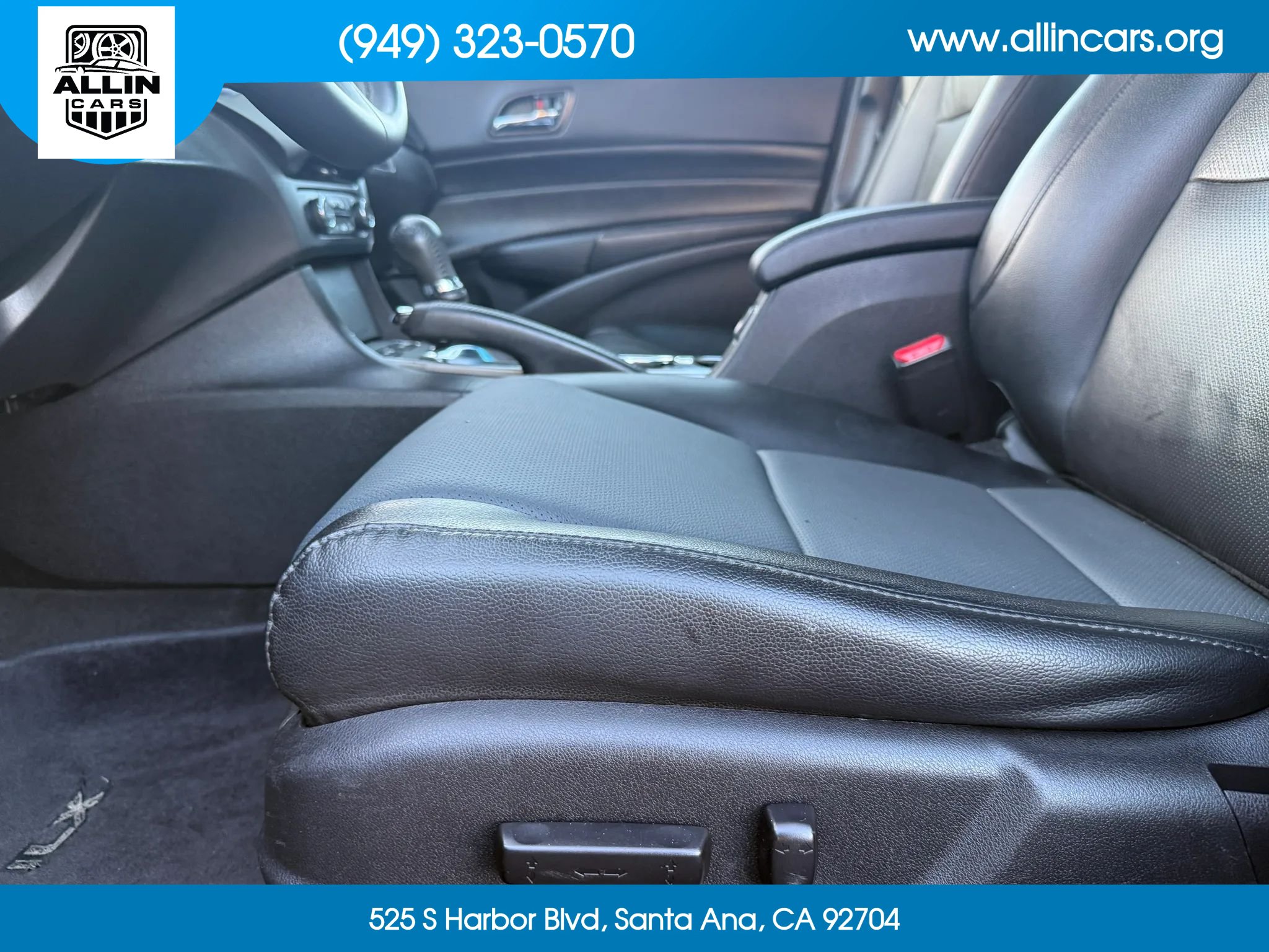 Used 2013 Acura ILX w/ Premium Package FWD image 9