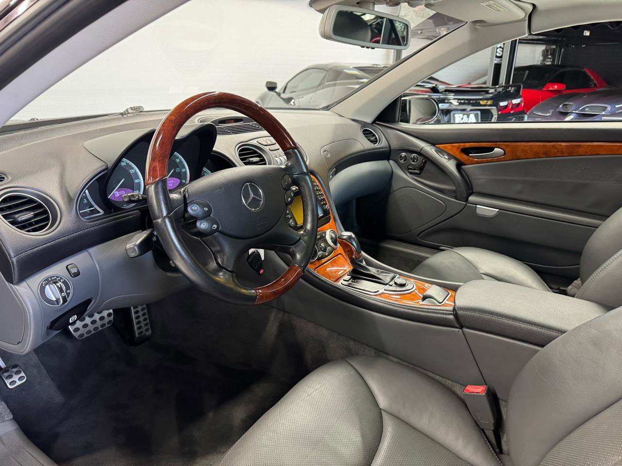 Used 2004 Mercedes-Benz SL 500 image 51