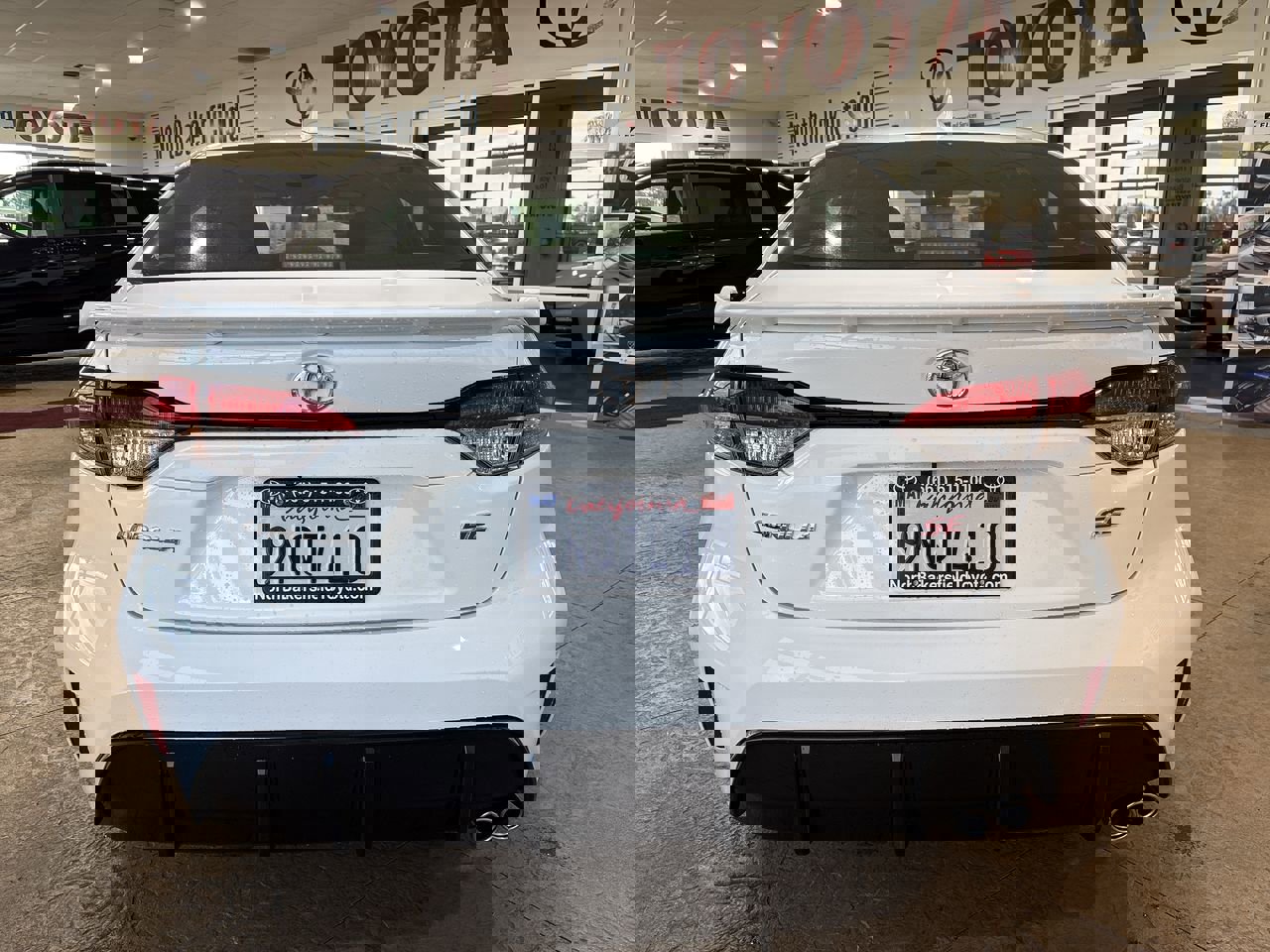 Certified 2025 Toyota Corolla SE image 9