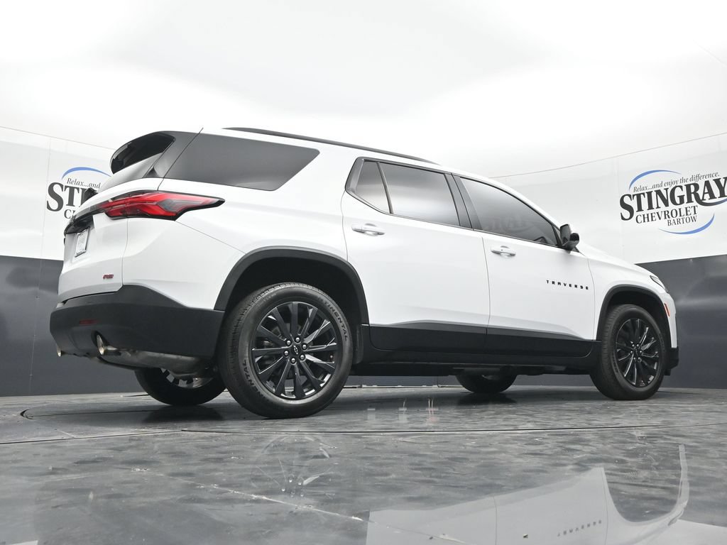 Used 2023 Chevrolet Traverse RS FWD image 35