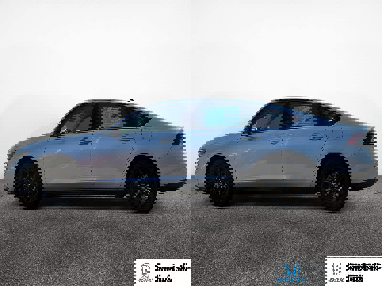 Used 2025 Honda Accord SE image 2