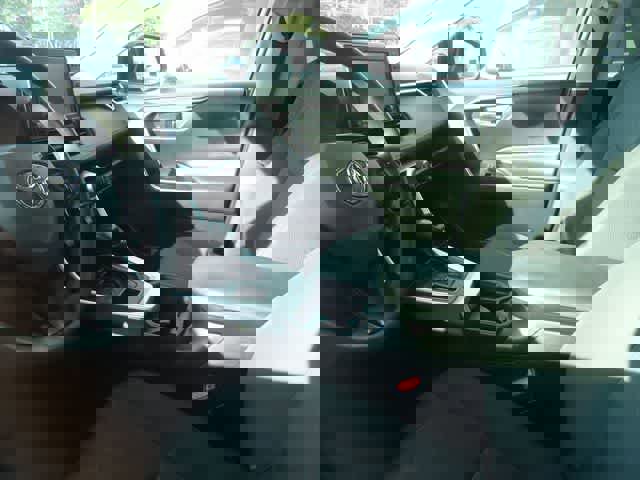 Used 2021 Toyota RAV4 XLE image 7