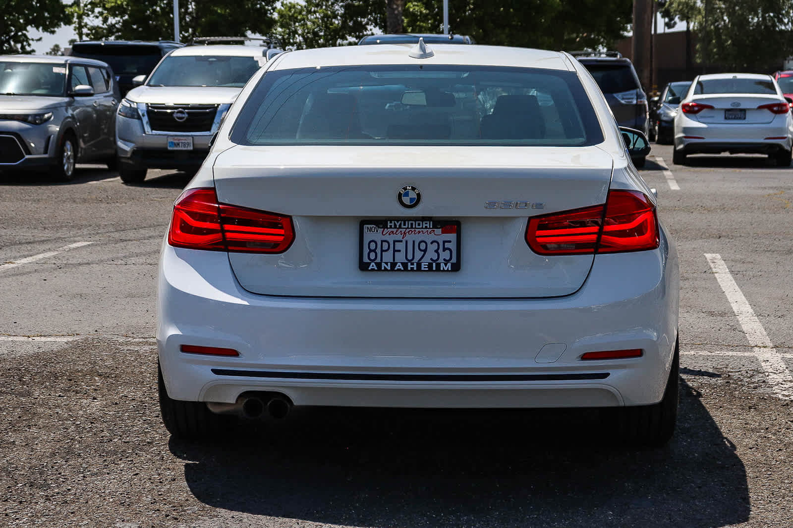 Used 2018 BMW 330e RWD image 7