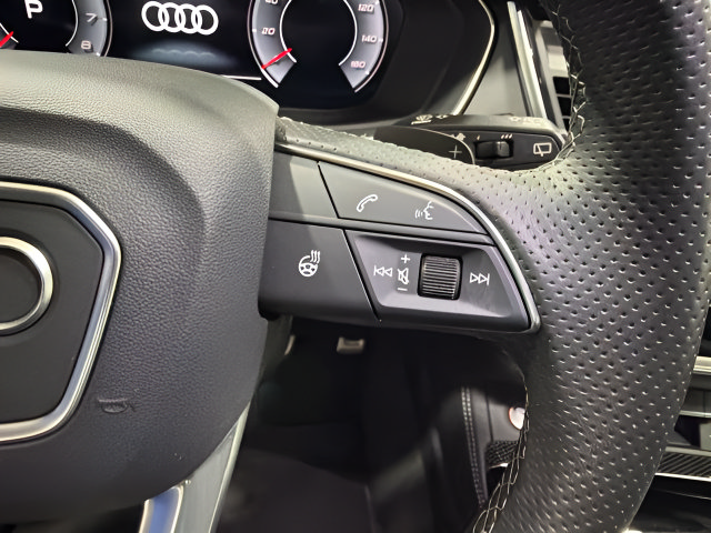 Used 2023 Audi SQ5 Premium Plus w/ Premium Plus Package AWD/4WD image 19