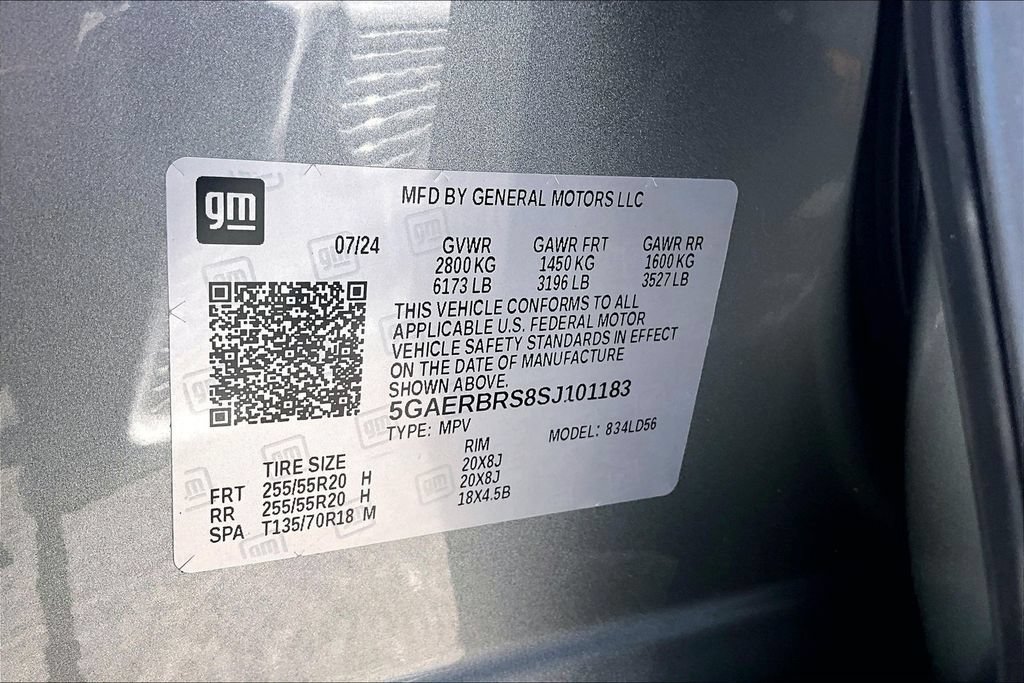 Used 2025 Buick Enclave Sport Touring FWD image 18