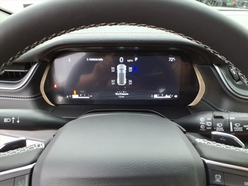 New 2025 Jeep Grand Cherokee Limited image 18