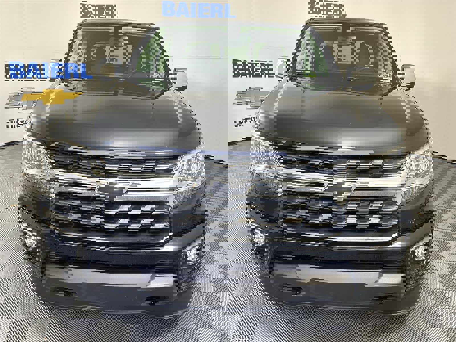 Used 2022 Chevrolet Colorado LT w/ LT Convenience Package image 8