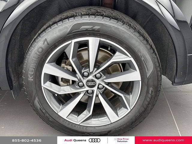 Used 2023 Audi Q5 2.0T Premium Plus w/ Premium Plus Package AWD/4WD image 8