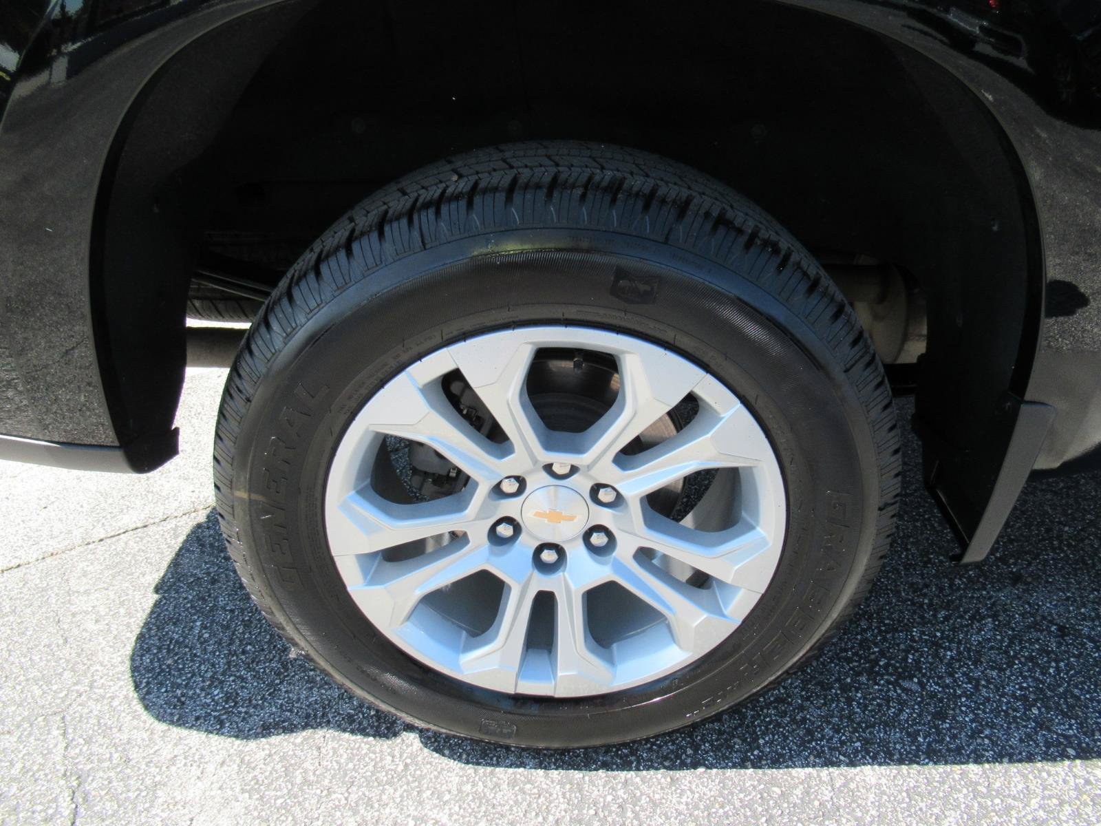 Used 2021 Chevrolet Silverado 1500 LTZ AWD/4WD image 10