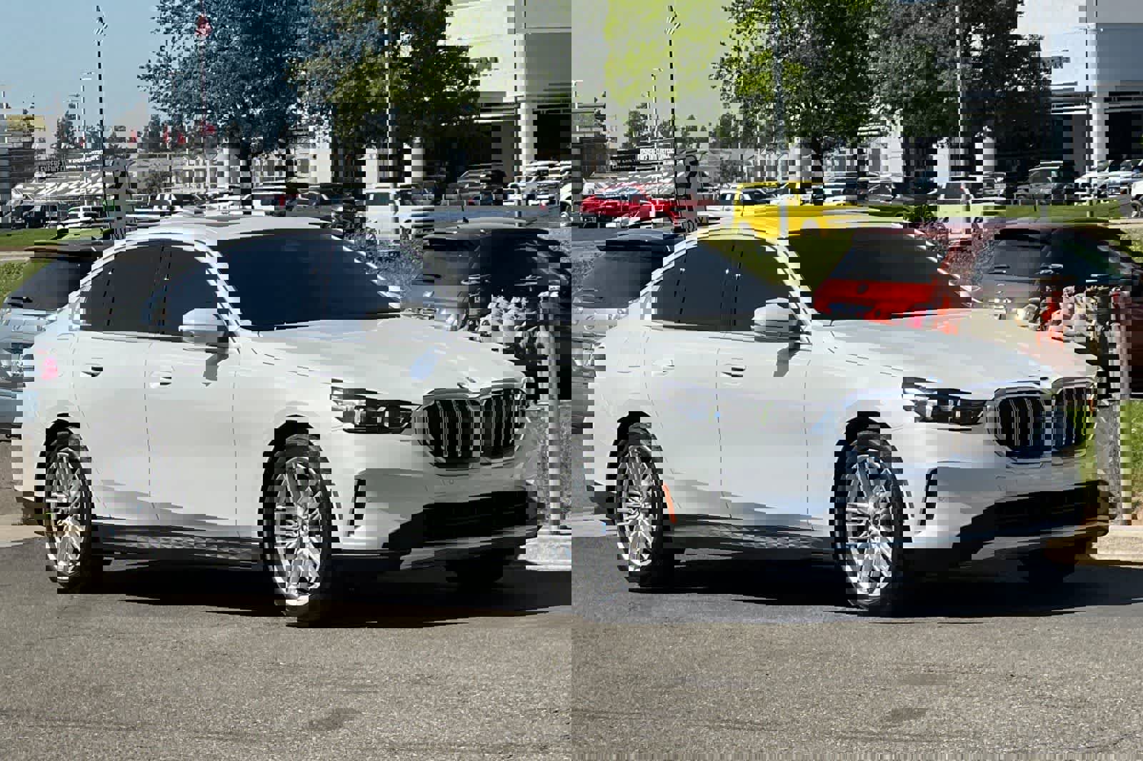 Used 2024 BMW 530i 530i w/ Premium Package image 10