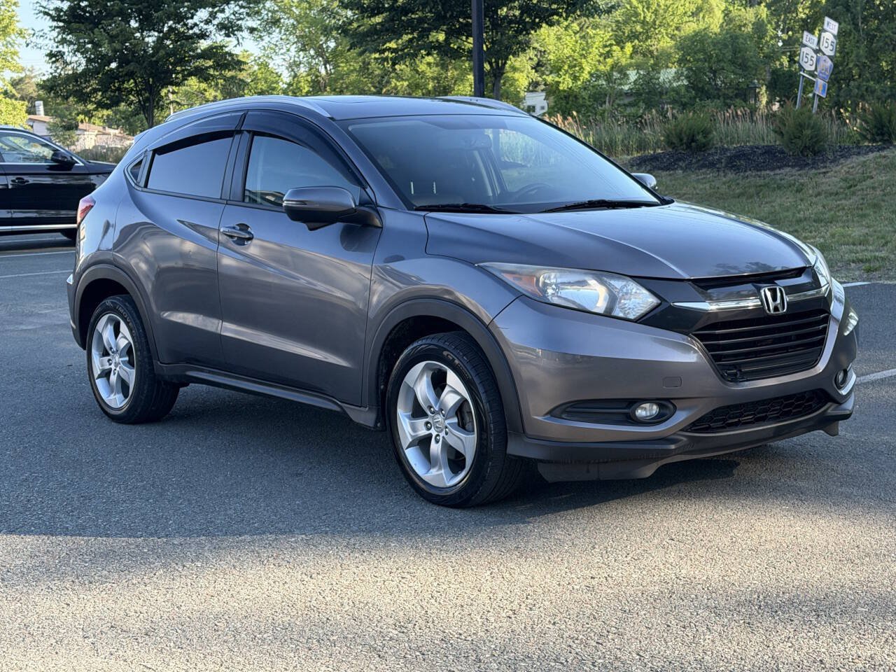 Used 2016 Honda HR-V EX-L image 1