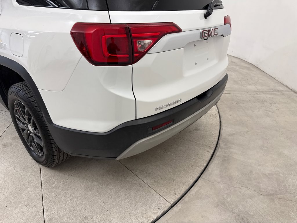 Used 2019 GMC Acadia SLT FWD image 19