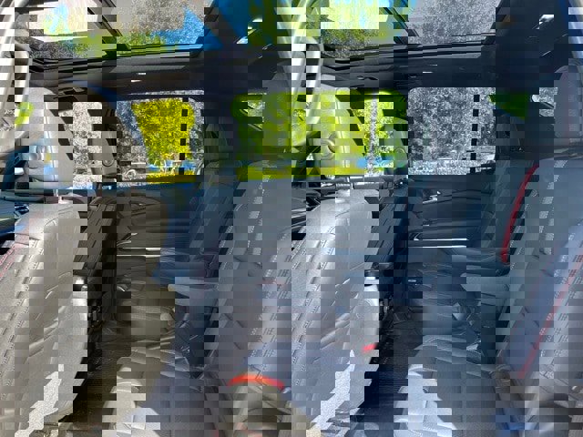 Used 2025 Chevrolet Traverse RS w/ LPO, Floor Liner Package image 7