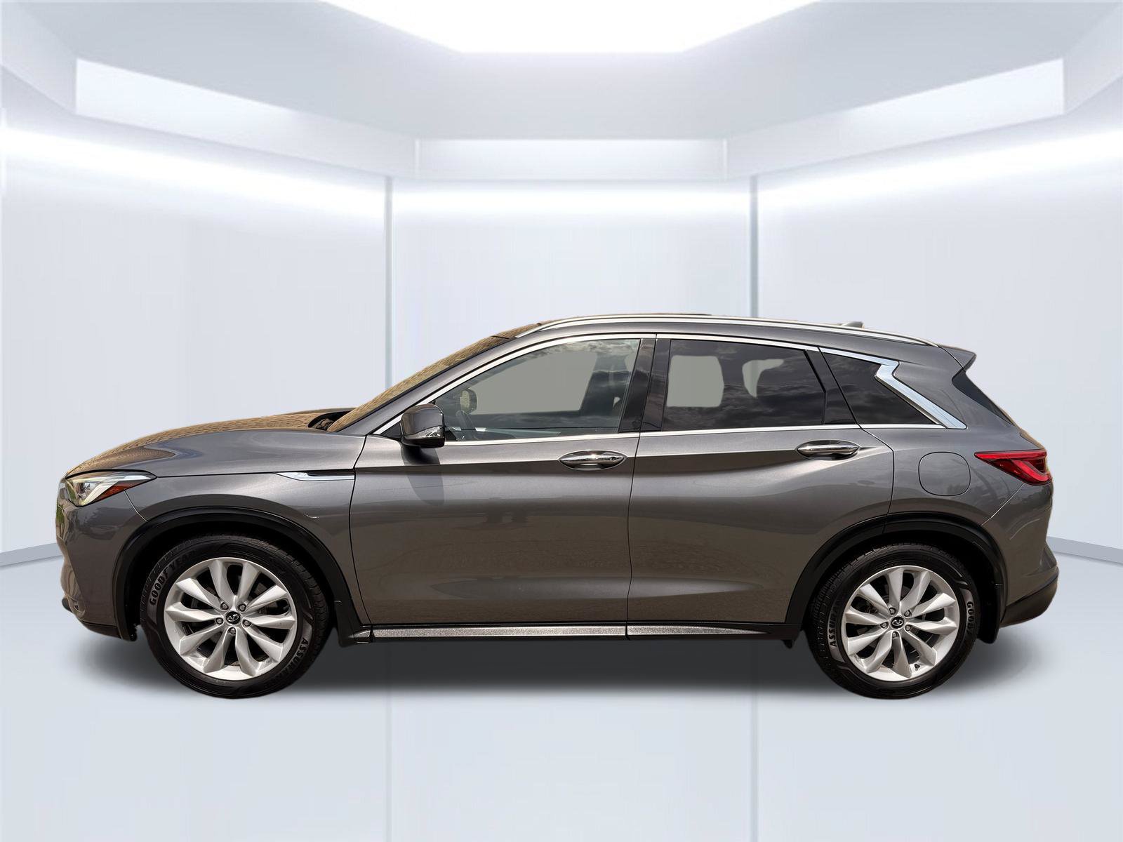 Used 2019 INFINITI QX50 Essential w/ Premium Heat Package AWD/4WD image 11