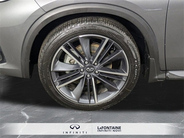Used 2025 INFINITI QX55 Essential image 34