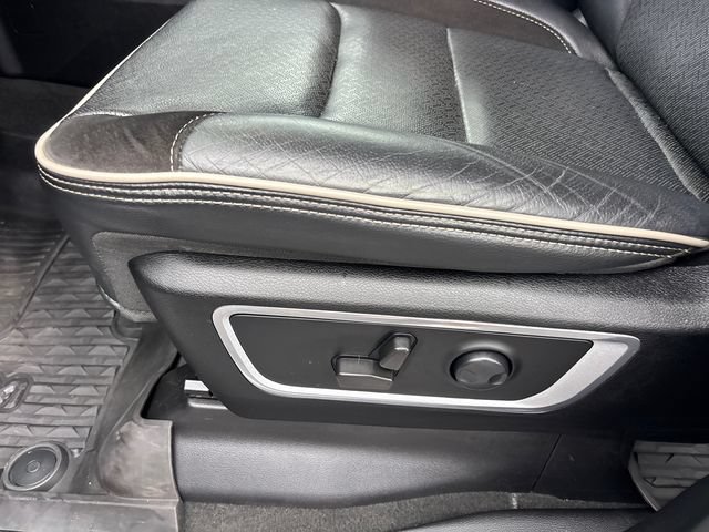 Used 2023 RAM 1500 Laramie AWD/4WD image 7