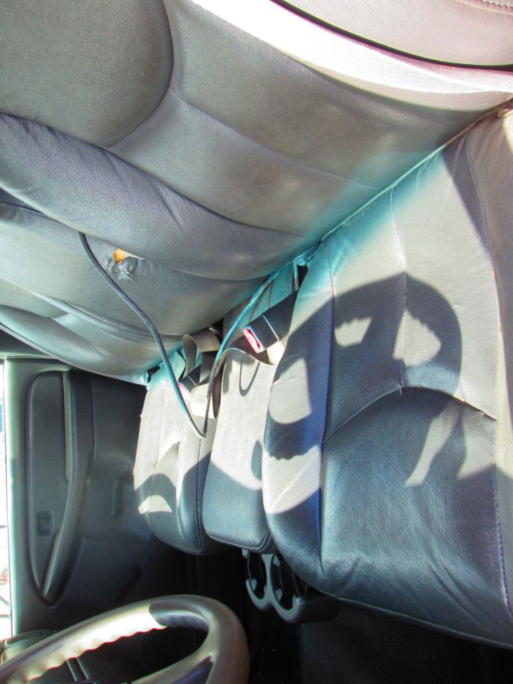 Used 2004 GMC Sierra 3500 W/T w/ Heavy-Duty Power Package RWD image 13