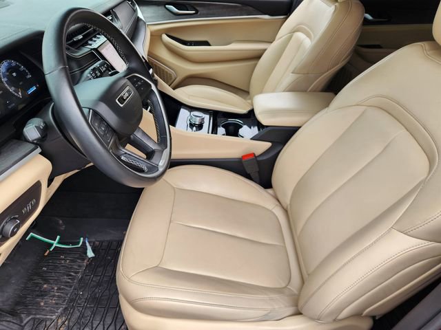 Used 2021 Jeep Grand Cherokee L Limited AWD/4WD image 13