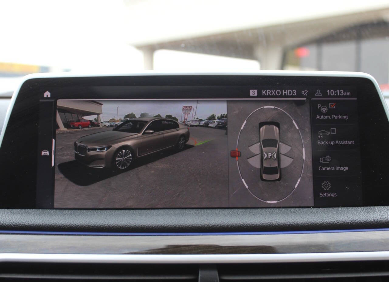 Used 2022 BMW 740i xDrive AWD/4WD image 45