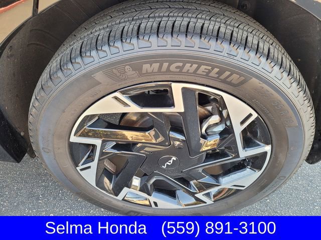 Used 2024 Kia Sportage SX image 28