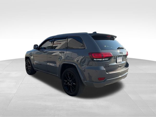 Used 2021 Jeep Grand Cherokee Laredo X AWD/4WD image 7